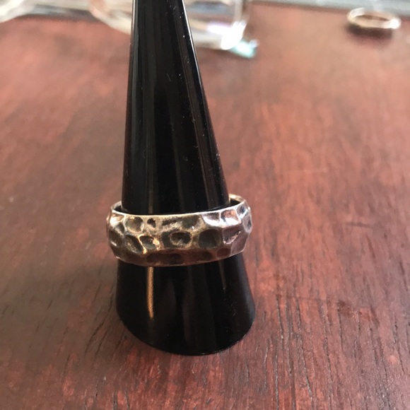 Size 11 quality substantial sterling silver ring - Picture 3 of 6